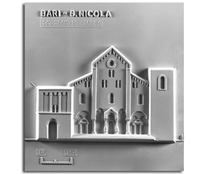 Architettura del '100. San Nicola (Bari): prospetto
